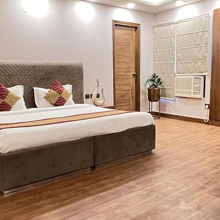The Dream House Bed & Breakfast New Delhi Bagian luar foto