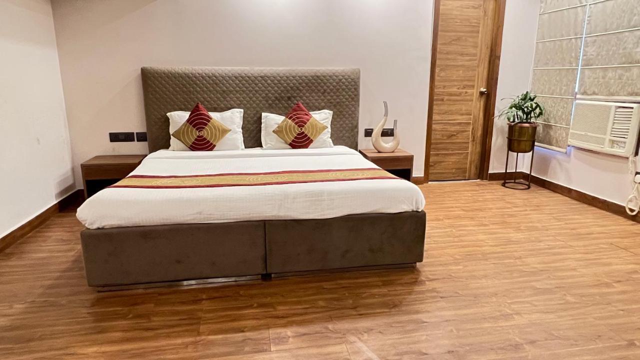 The Dream House Bed & Breakfast New Delhi Bagian luar foto