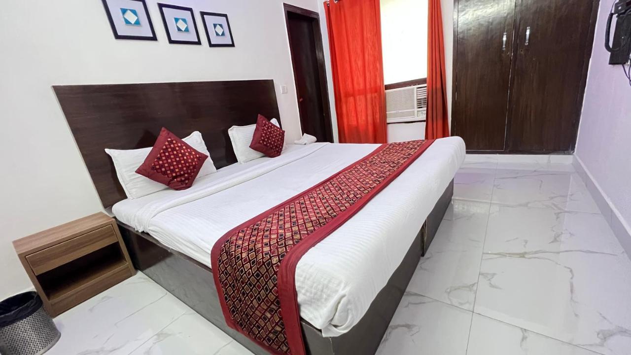 The Dream House Bed & Breakfast New Delhi Bagian luar foto