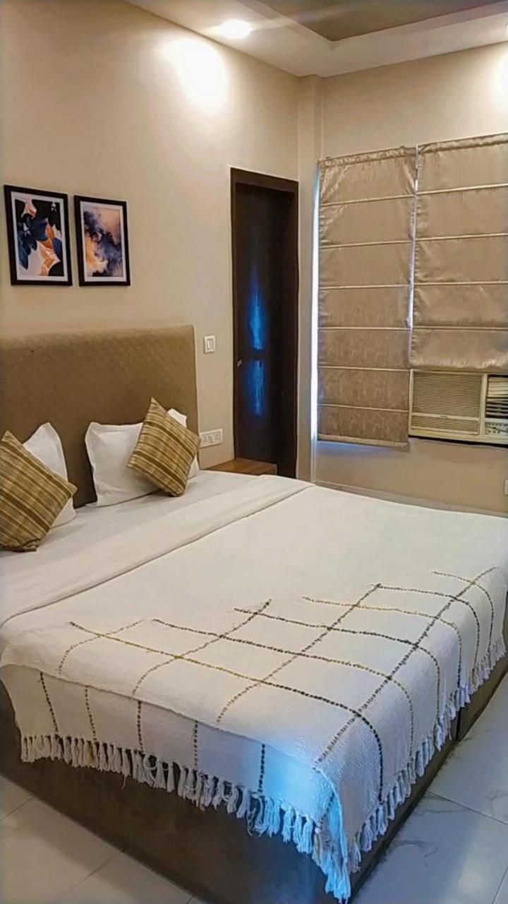 The Dream House Bed & Breakfast New Delhi Bagian luar foto